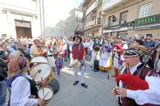 Vigo inicia la Reconquista con música, talleres y nuevo alcalde