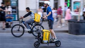 El canvi laboral de Glovo amenaça d’encarir el menjar a domicili