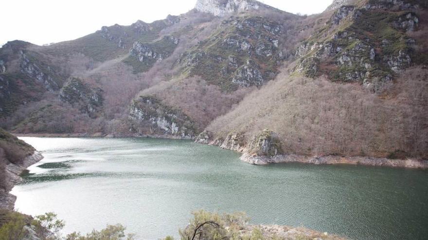 El embalse de Tanes.