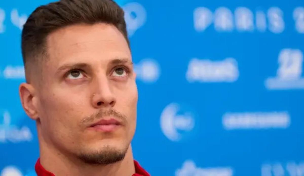 Néstor Abad sigue con el ánimo intacto.