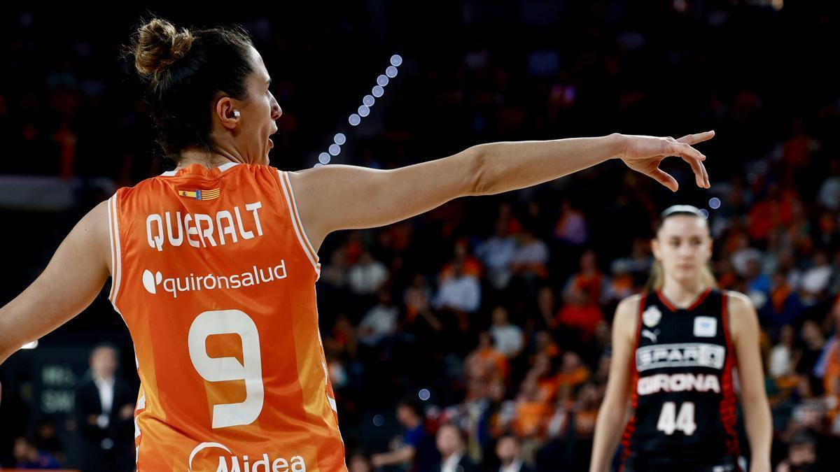 Queralt Casas, ante Spar Girona