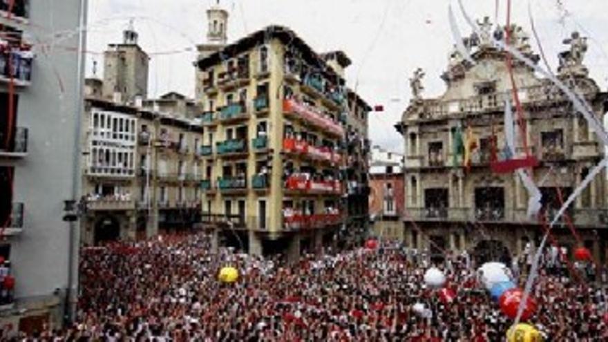 Arrancan los Sanfermines 2009 con el lanzamiento del tradicional chupinazo