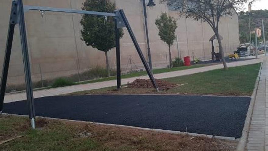 Alzira habilita el primer parque infantil adaptado