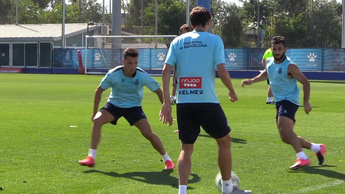 El Espanyol se entrena pensando en el derbi y la permanencia