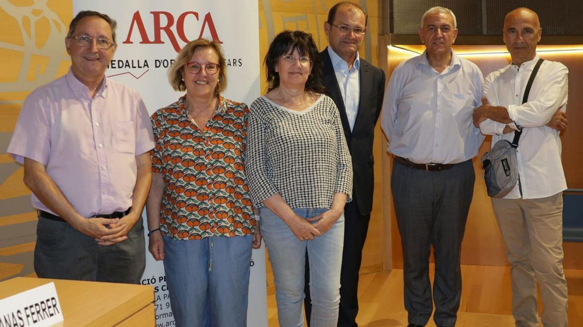 Ponentes de la mesa de ARCA contra las pintadas vandálicas, en el Col·legi d’Advocats.  | ARCA