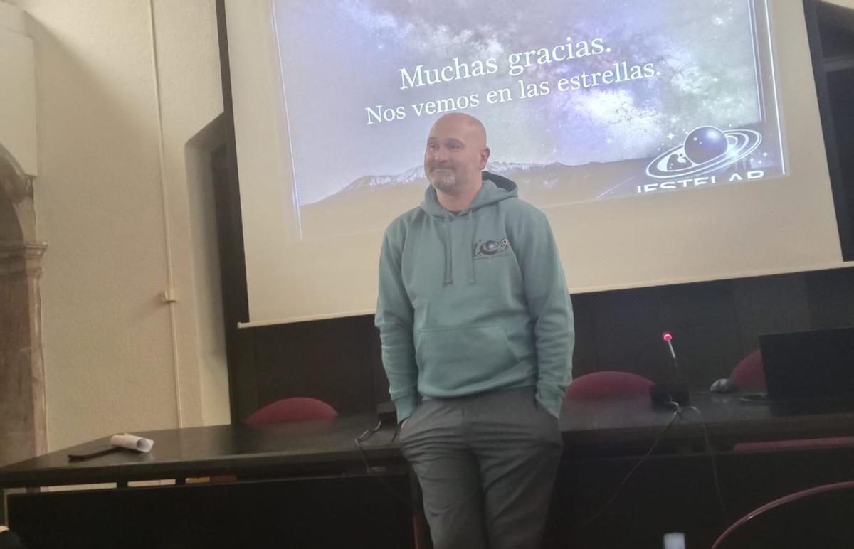 Daniel Menéndez, en la presentación de la asociación. | R. L. P.
