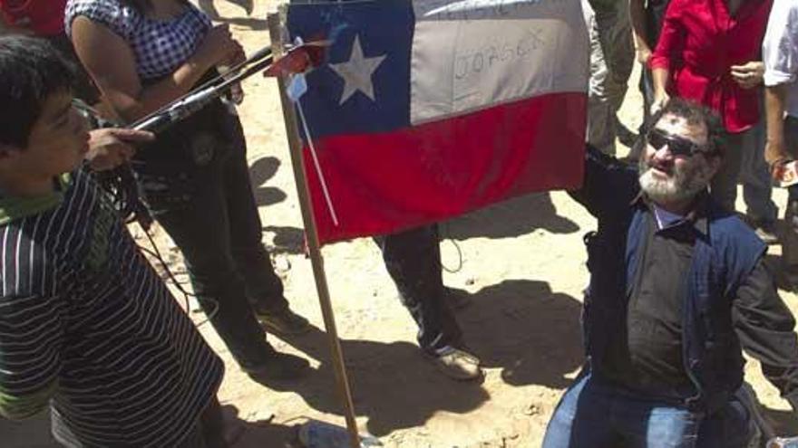 El minero Jorge Galleguillos, tras ser rescatado.