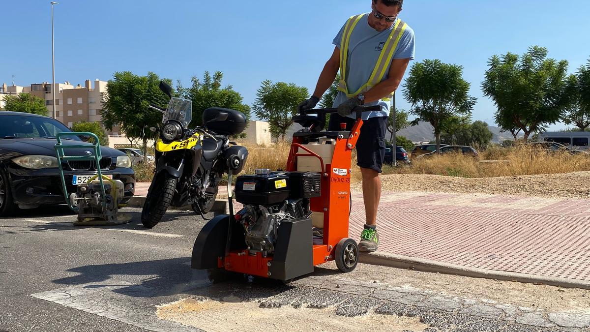 El decreto de emergencia ha permitido la compra de material y maquinaria para ejecutar los trabajos.