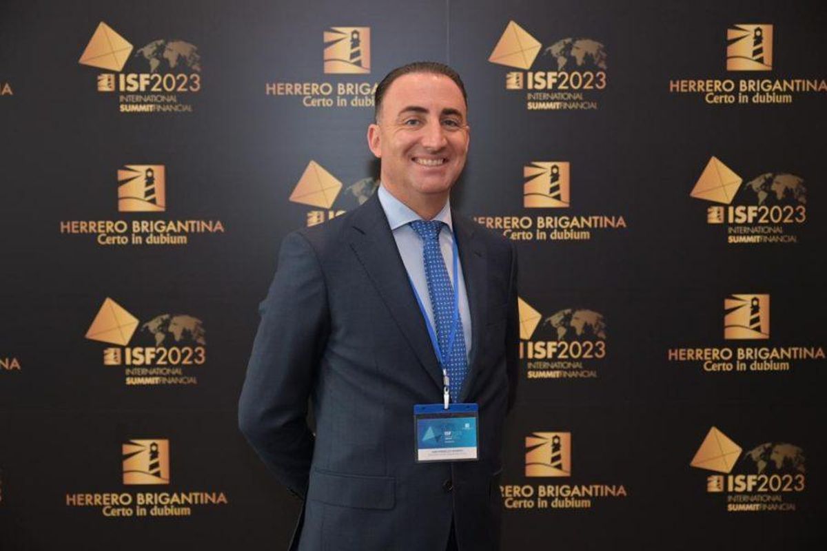 Juan González Herrero.