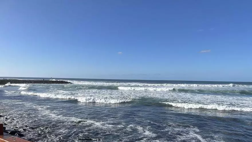 VÍDEO | Alerta en las playas de Cádiz y Huelva