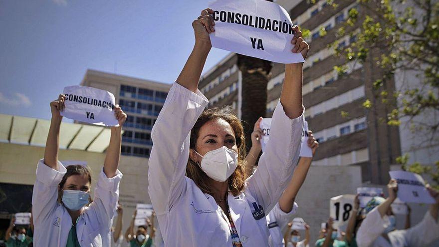 Protesta de trabajadores sanitarios.