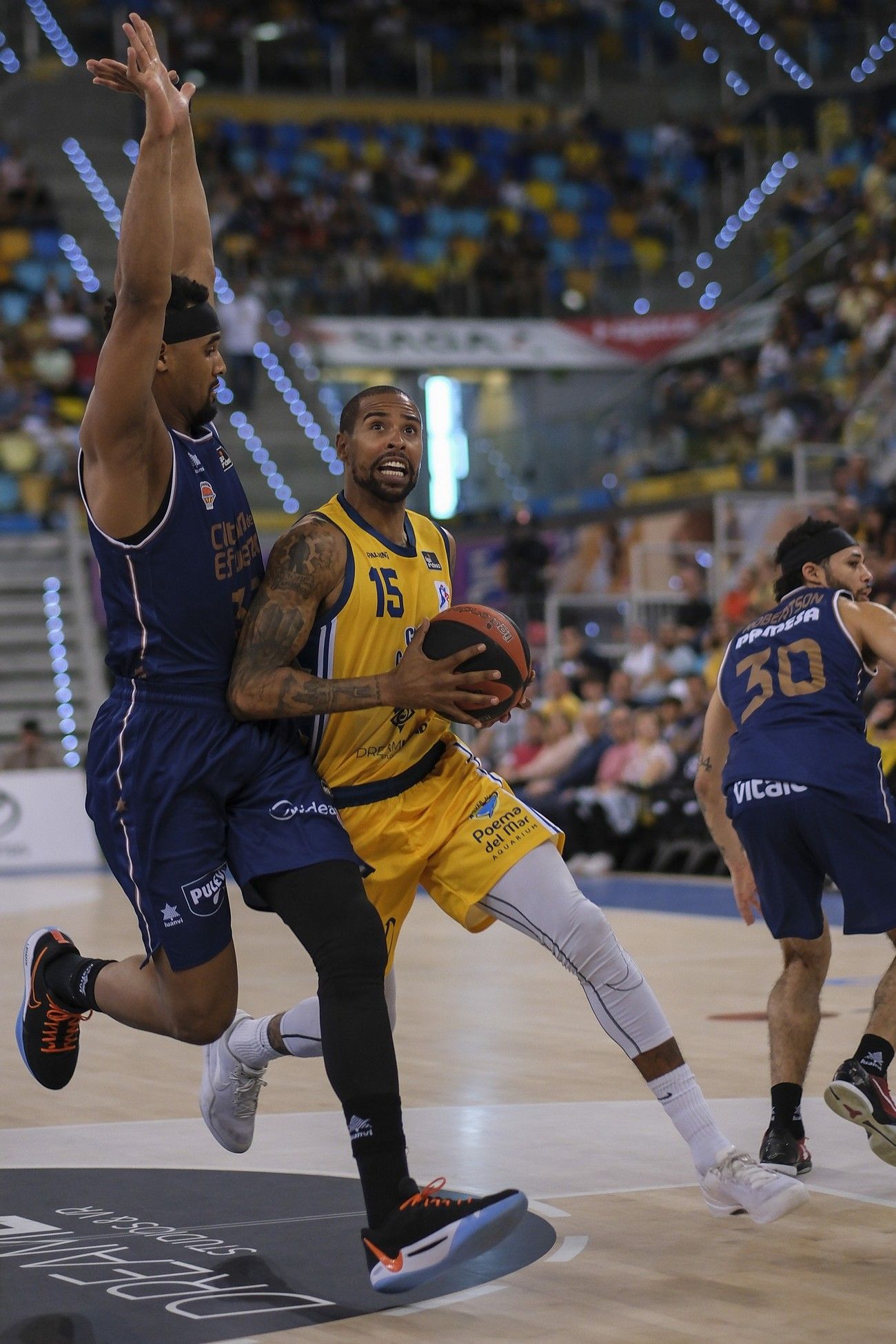 El Dreamland Gran Canaria - Valencia Basket, en imágenes