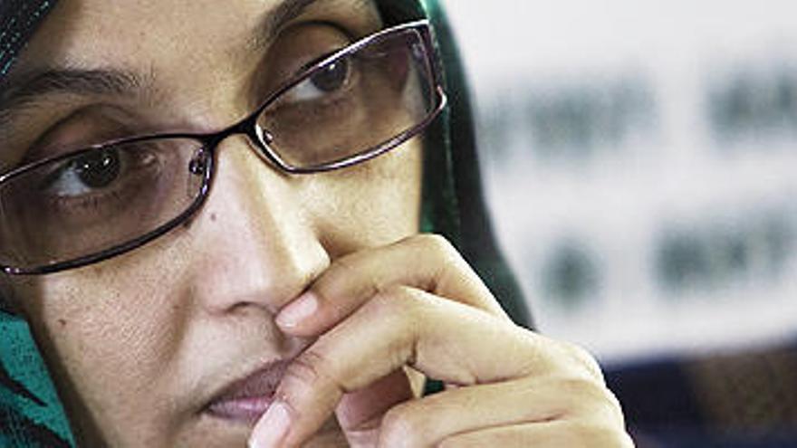 La activista saharaui se enfrenta a su tercera semana de huelga.
