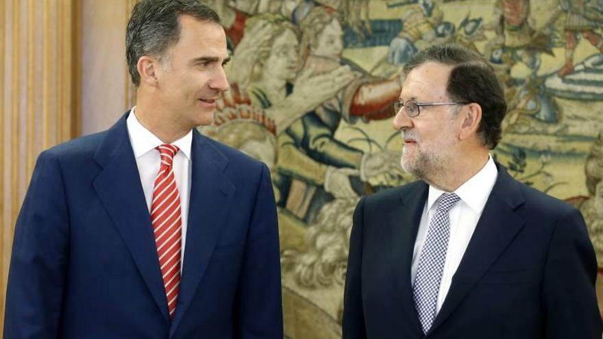 Rajoy acepta el encargo del Rey de intentar formar Gobierno