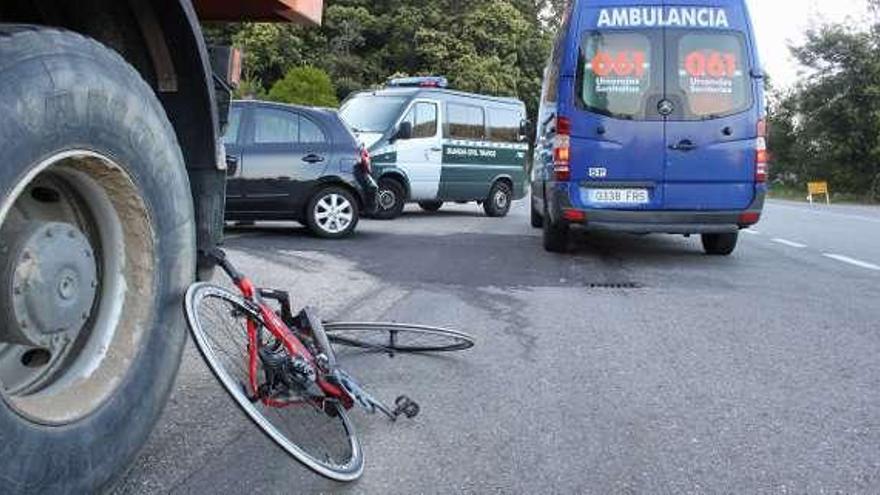 Estado de la bicicleta tras el accidente. // Santos Álvarez