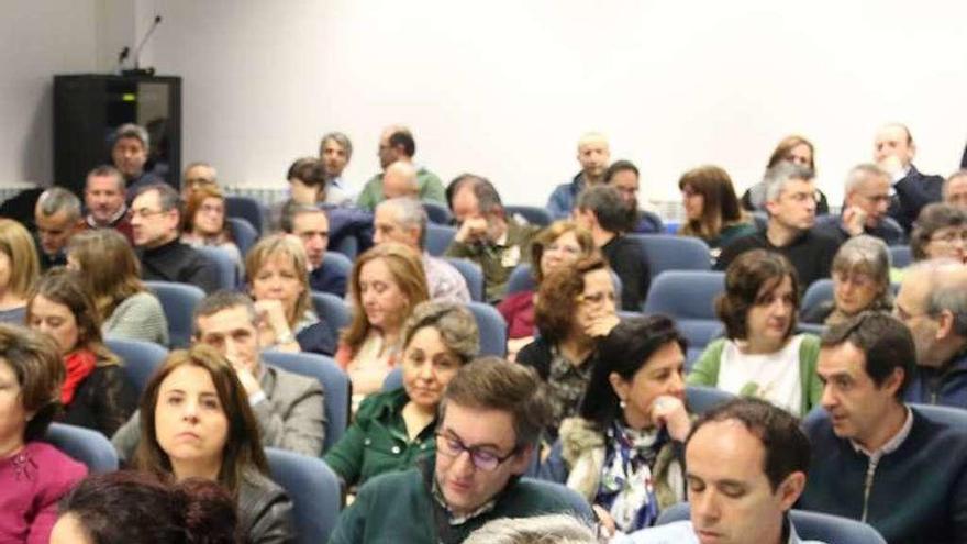 Profesores asistentes a unas jornadas de FP en Zamora.