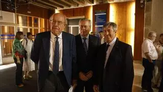 El nuevo decano de Medicina de Santiago aboga en su toma de posesión por «perfeccionar» el pacto de 2015