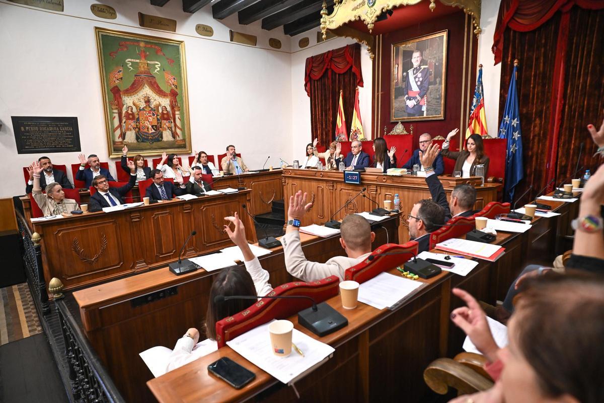 The Elche Pact was forged during Monday's plenary session