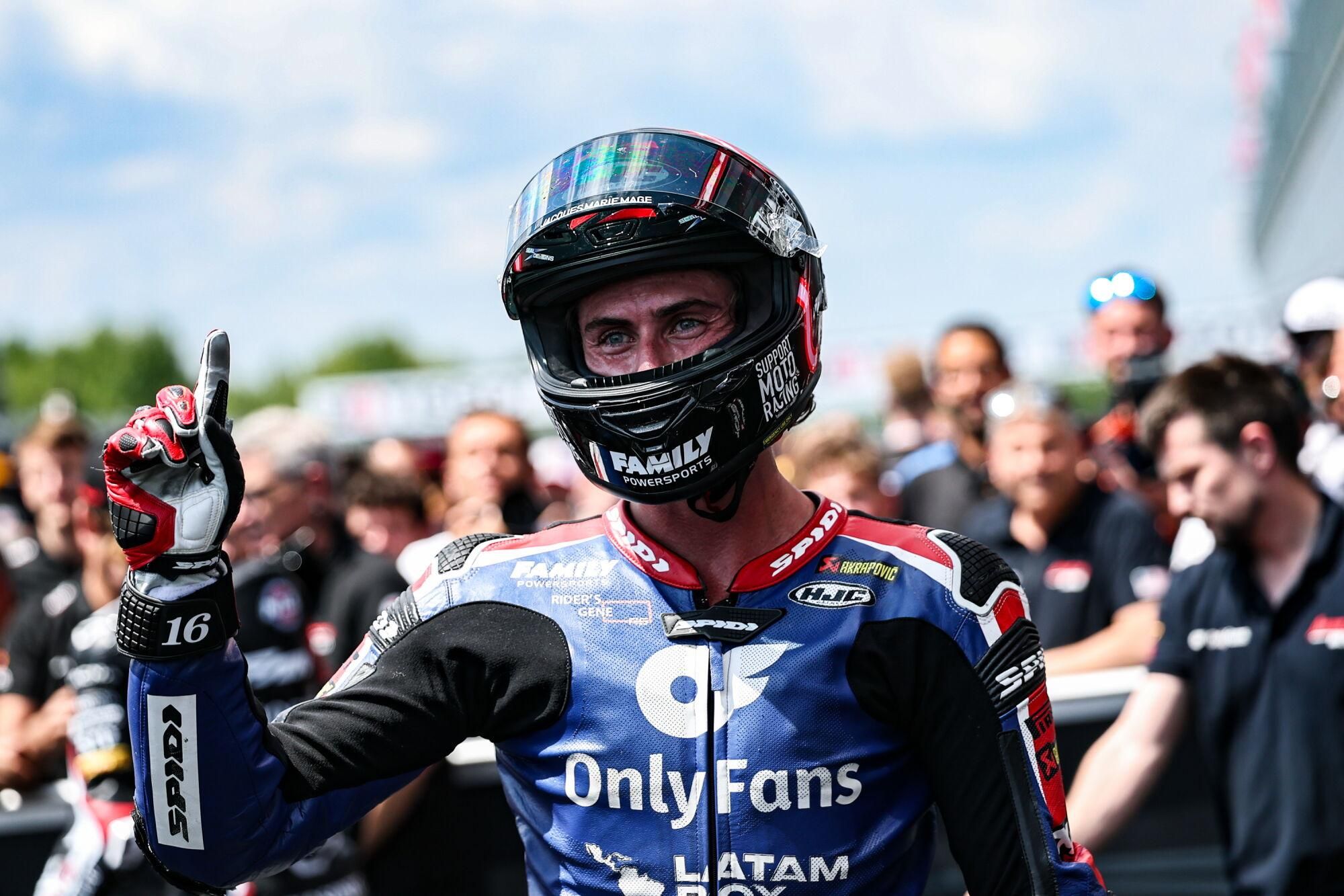 BRNO (Czech Republic), 20/07/2025.- OnlyFans American Racing Team's rider Joe Roberts, celebrates on the podium winning the Moto 2 race of the Motorcycling Grand Prix of Czechia at the Automotodrom Brno racetrack in Brno, Czechia, 20 July 2025. (Motociclismo) EFE/EPA/FILIP SINGER