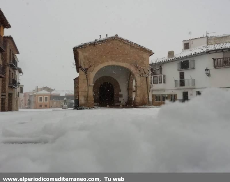 Cinctorres, cubierta por la nieve