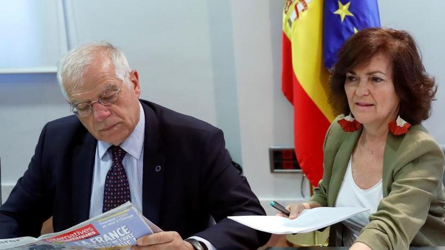 Borrell y Calvo, en la reunión de la comisión.