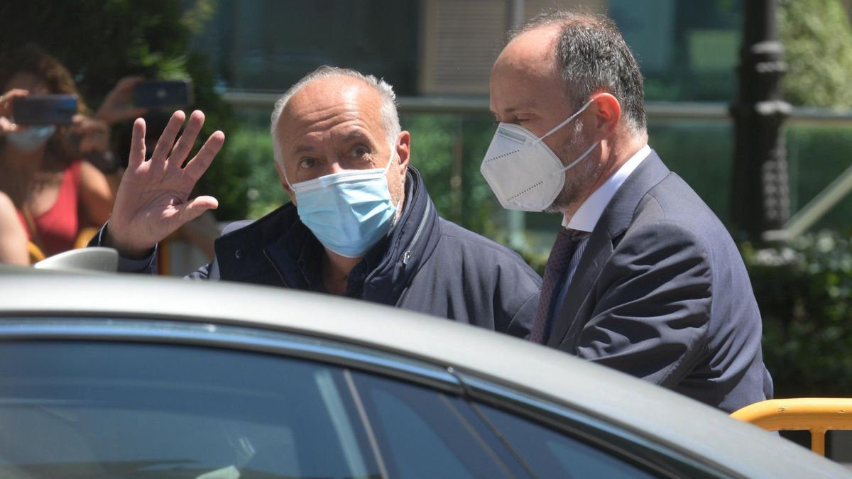 José Luis Moreno saliendo de prisión.