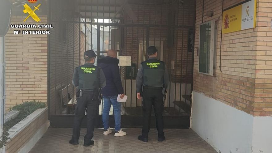 Dos detenidos y dos investigados por hurto en una empresa de Binéfar por valor de 22.000 euros