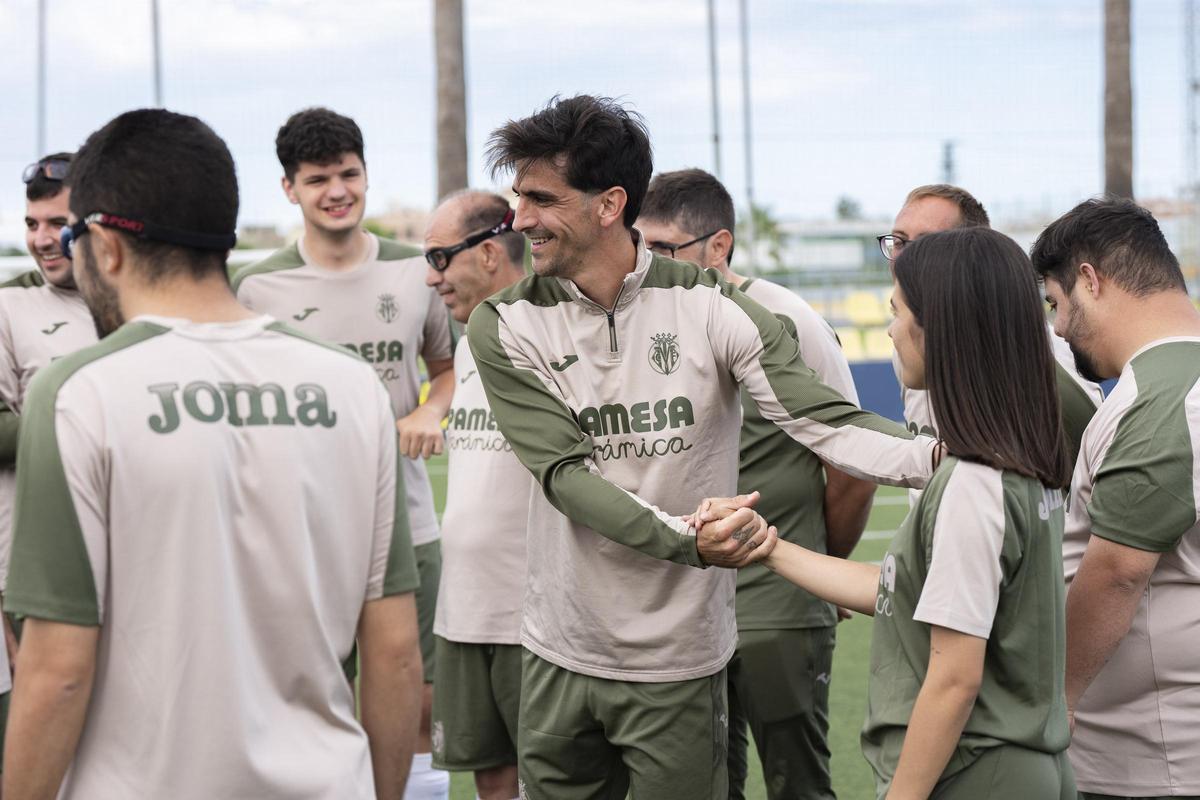 Gerard Moreno Equipo EDI Villarreal (14)