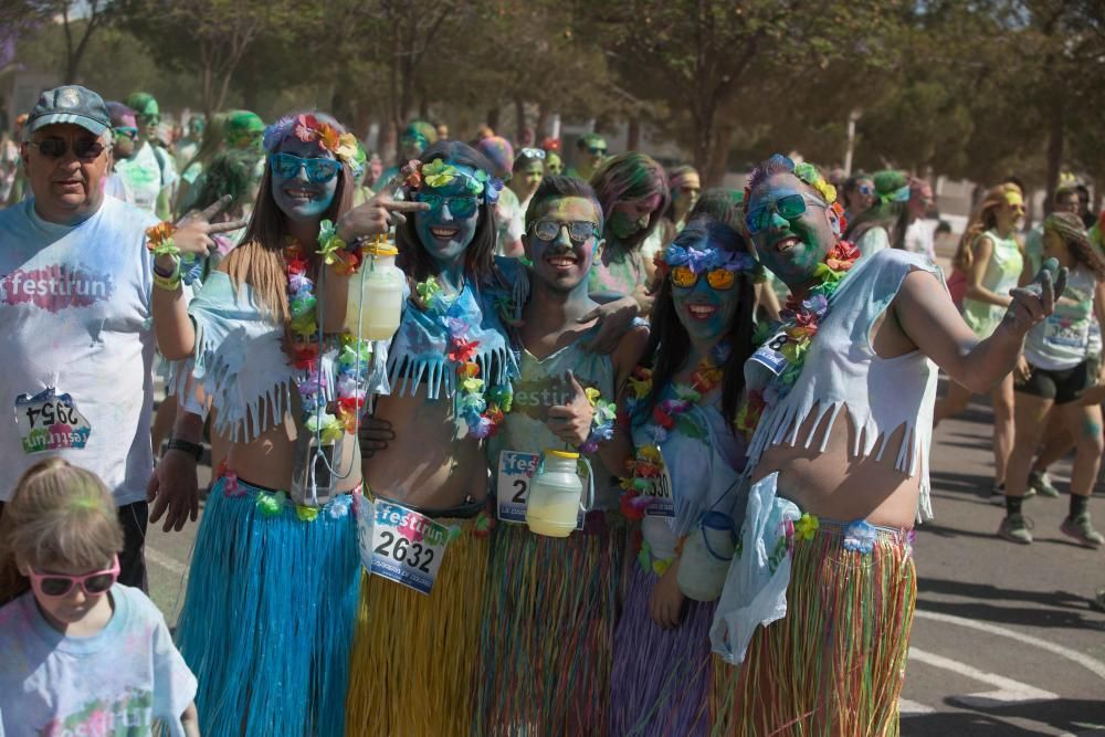 La primera edición de «FestiRun» combina deporte y diversión en una carrera que logró reunir a multitud de personas