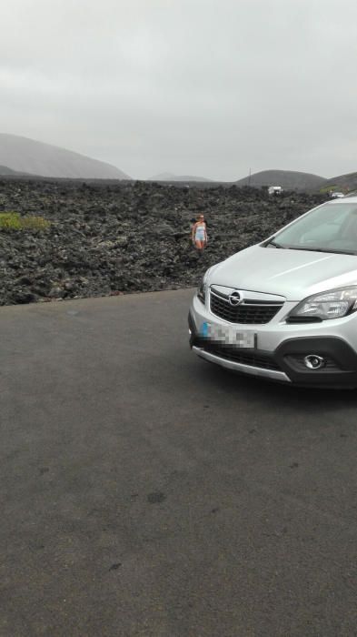 Huelga en los centros turísticos del Cabildo de Lanzarote y turistas colándose