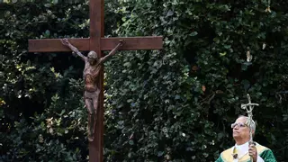 Zelenski pide a León XIV que impulse una reunión de alto nivel para acabar la guerra con Rusia