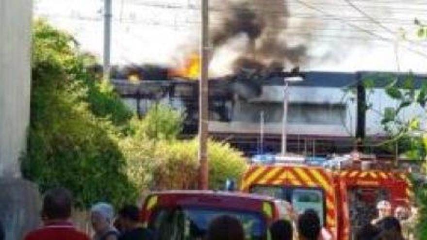 Evacuen 250 passatgers de l&#039;AVE Marsella-Madrid per un foc