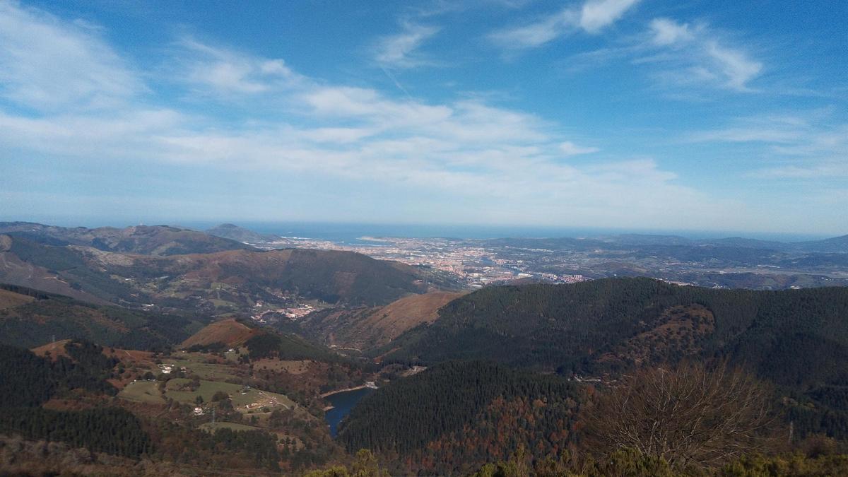 Las temperaturas ascienden este lunes en una jornada en la que predominará el tiempo estable y los cielos despejados