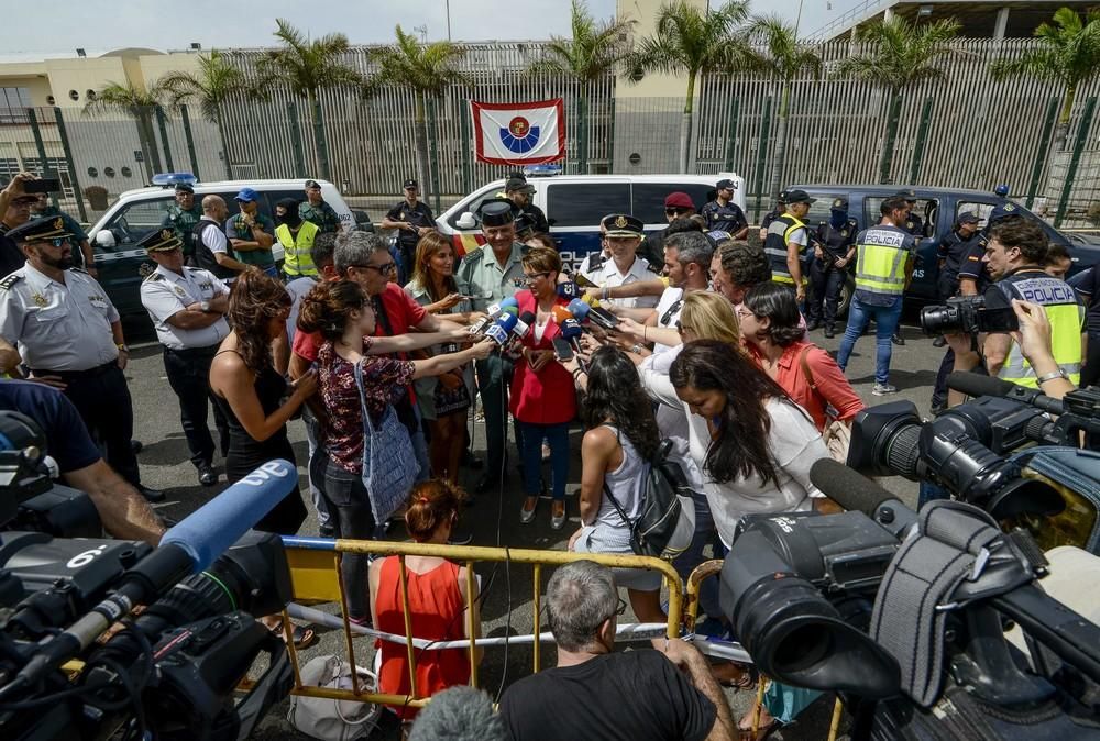 Llega el barco de la droga de Charlín