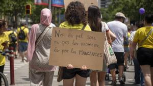 Els sindicats mantenen la vaga del primer dia de classe