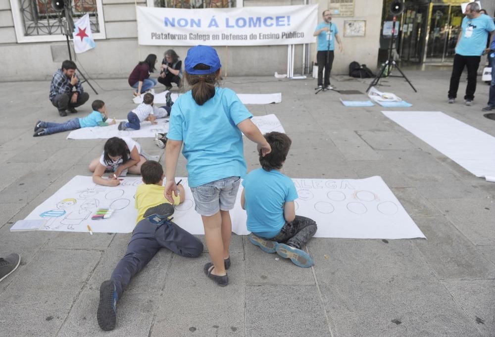 Protesta en el Obelisco contra la Lomce