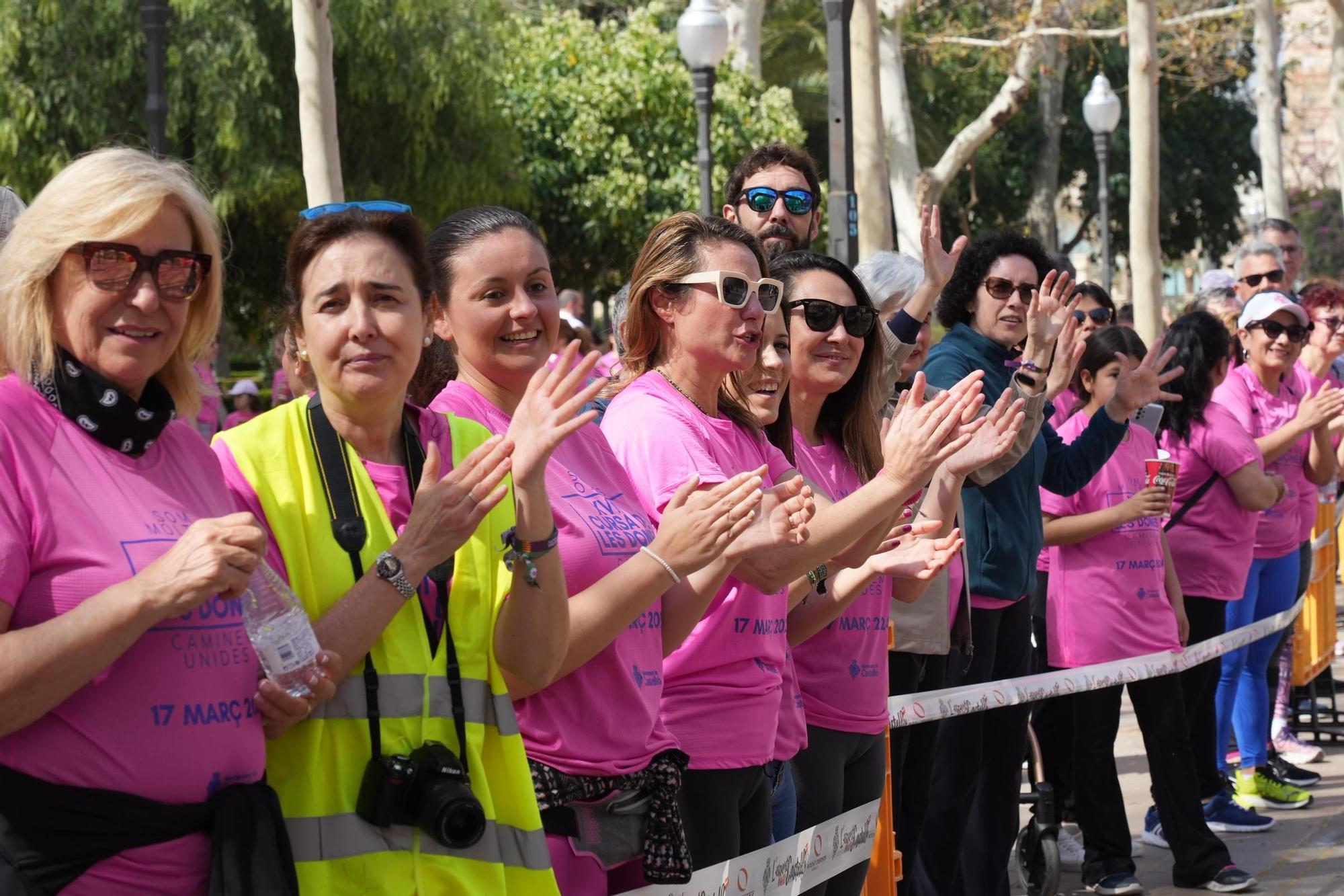 Todas las imágenes de la XVIII 'Cursa de les Dones' de Castelló