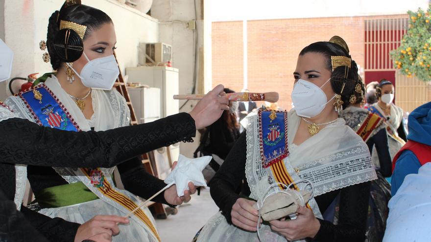 Tutorial de Fallas para Consuelo y la corte en la fiesta del Patrimonio