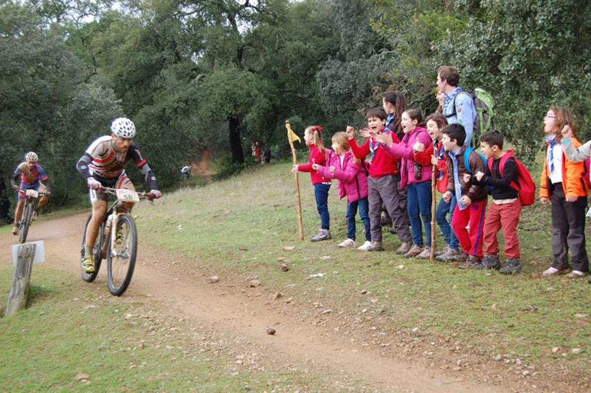 Alejandro Díaz y Pedro Romero ganan la I Vuelta a Córdoba MTB