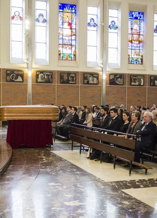 El adiós emocionado de la Universidad de Oviedo a su profesora de Derecho Eclesiástico María José Villa