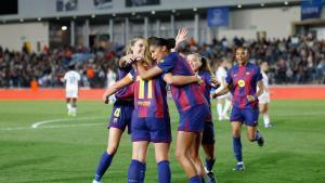 Las jugadoras del FC Barcelona celebran un gol de Alexia Putellas 