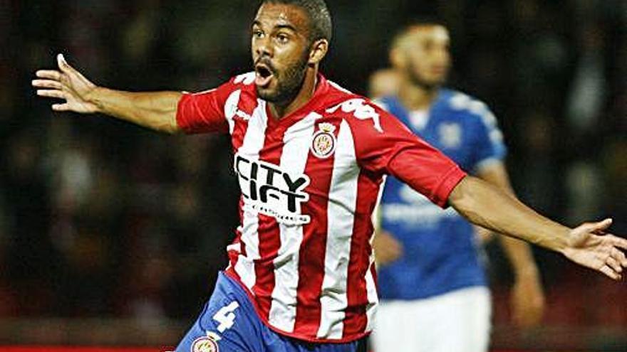 Jonás Ramalho, celebrant un gol contra el Tenerife.