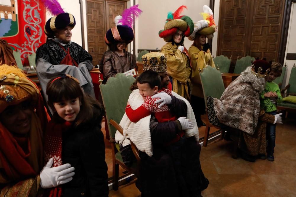 Recepción de los Reyes Magos en el Ayuntamiento de