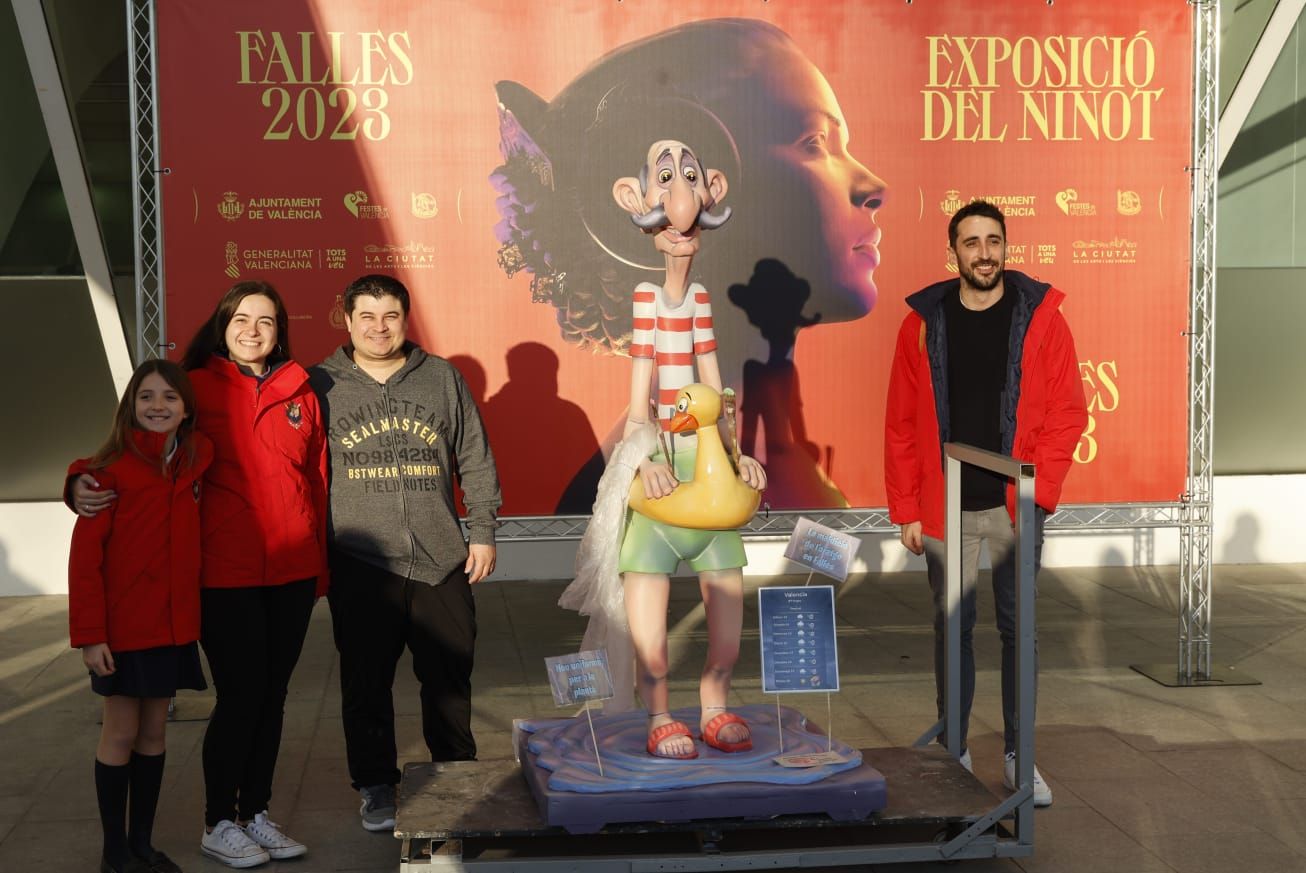 Fallas 2023 | Entrega de Ninots a la Exposición (sesión lunes por la tarde)