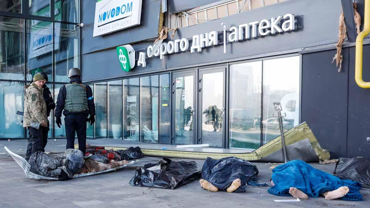 Varios muertos en el ataque contra un centro comercial en Kiev