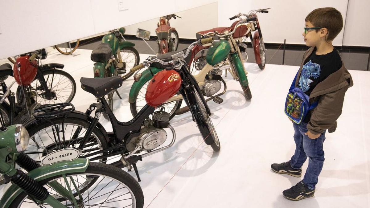 La indústria de motos i bicis de Figueres, en una exposició   |