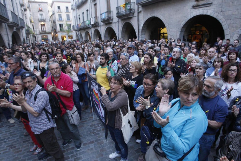 Centenars de gironins rebutgen la sentència de "La Manada"