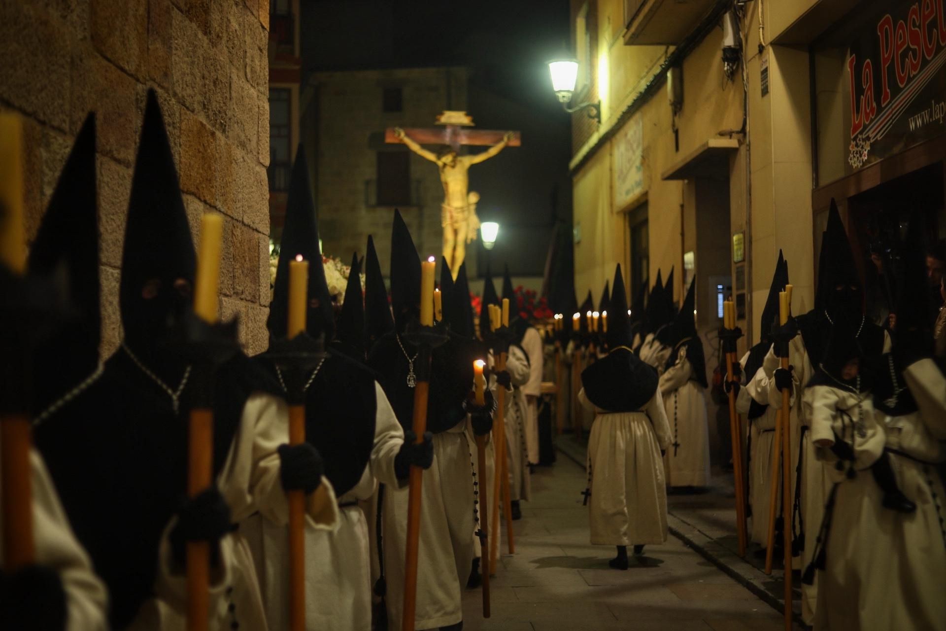 GALERÍA | Procesión de Nuestra Madre de las Angustias