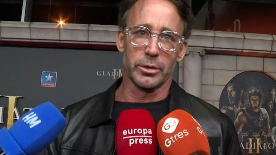 Álvaro Muñoz Escassi reaparece: "Quiero muchísimo a Hiba"
