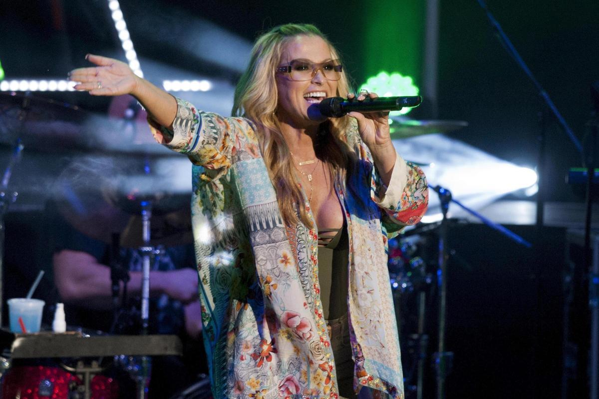 La cantante estadounidense Anastacia durante un concierto en España.